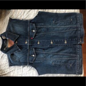 Levi’s cut off vest size L